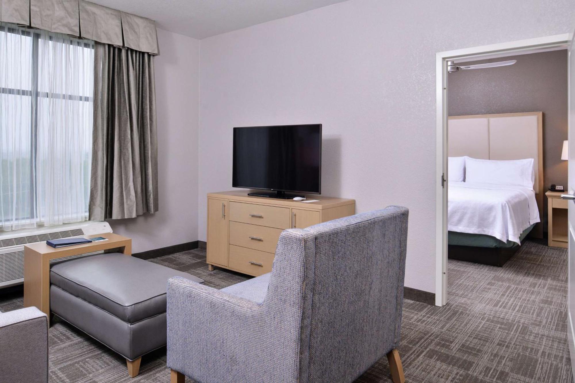 Homewood Suites Des Moines Airport Exterior foto